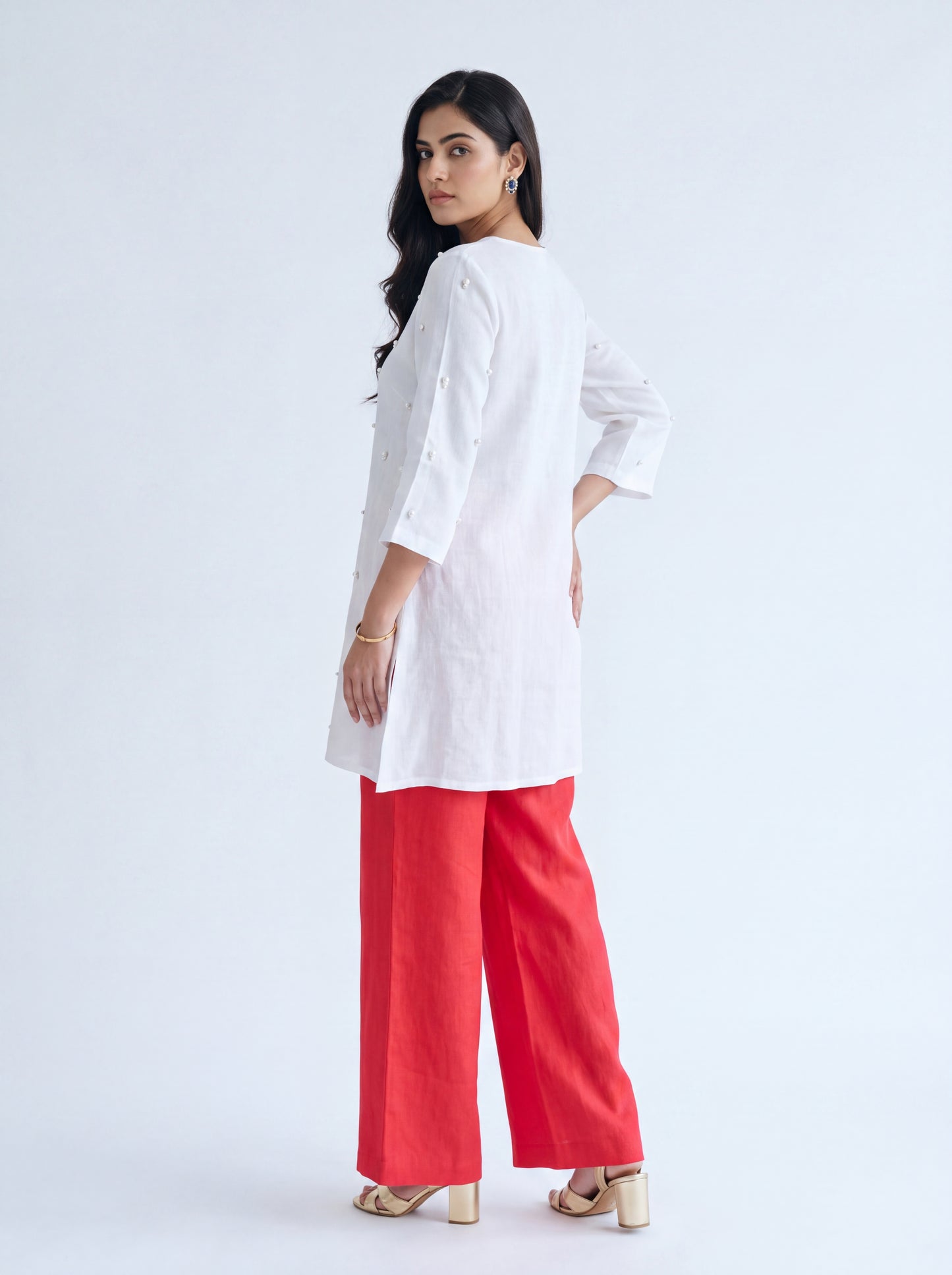 SHUBHRA LINEN PEARL KURTI SET
